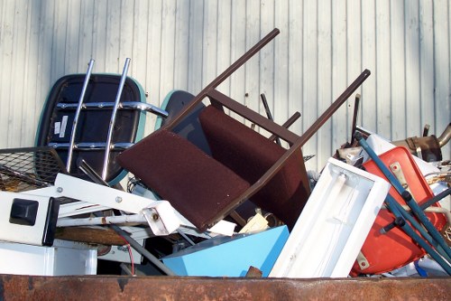 Eco-friendly waste disposal with skip hire